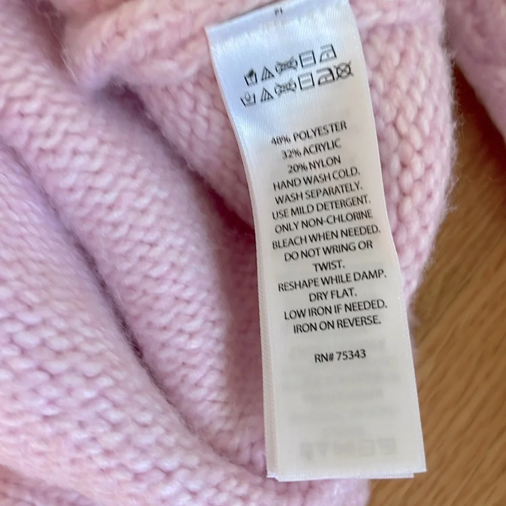 Jessica Simpson Cable Knit Sweater Medium - Picture 7 of 7